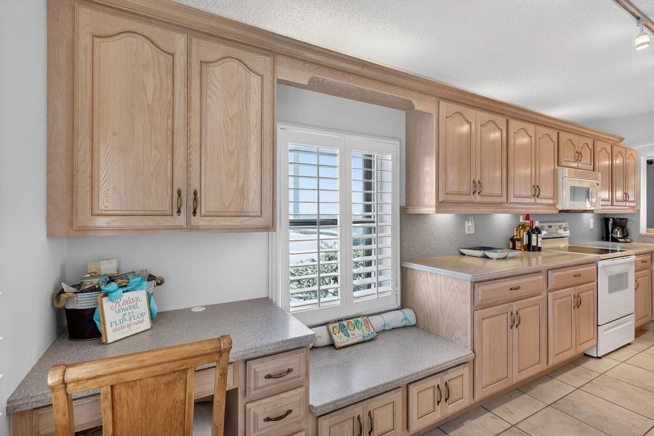 10980 S Ocean Dr #311 - Photo 7 of 17