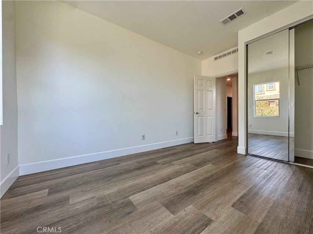 4694 S Rogers Way - Photo 6 of 16