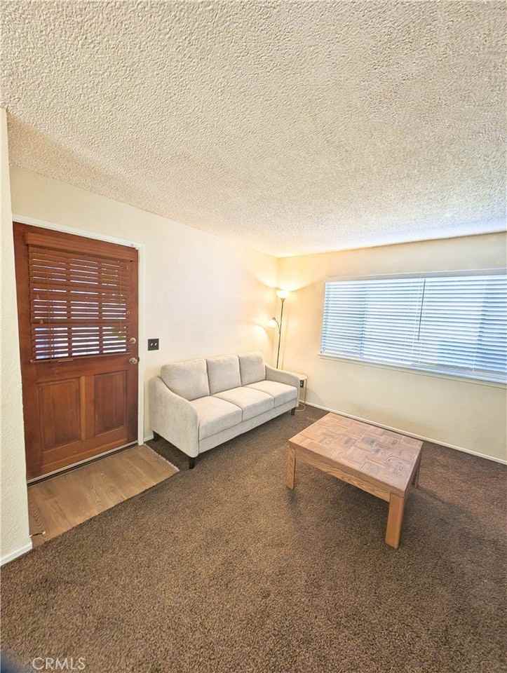 1060 Baden Ave - Photo 2 of 11