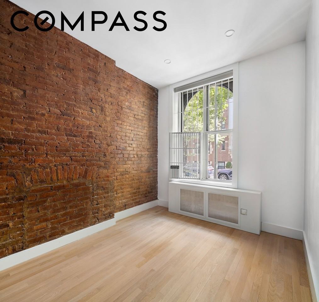 152 E 83rd St #1D - Photo 2 of 12