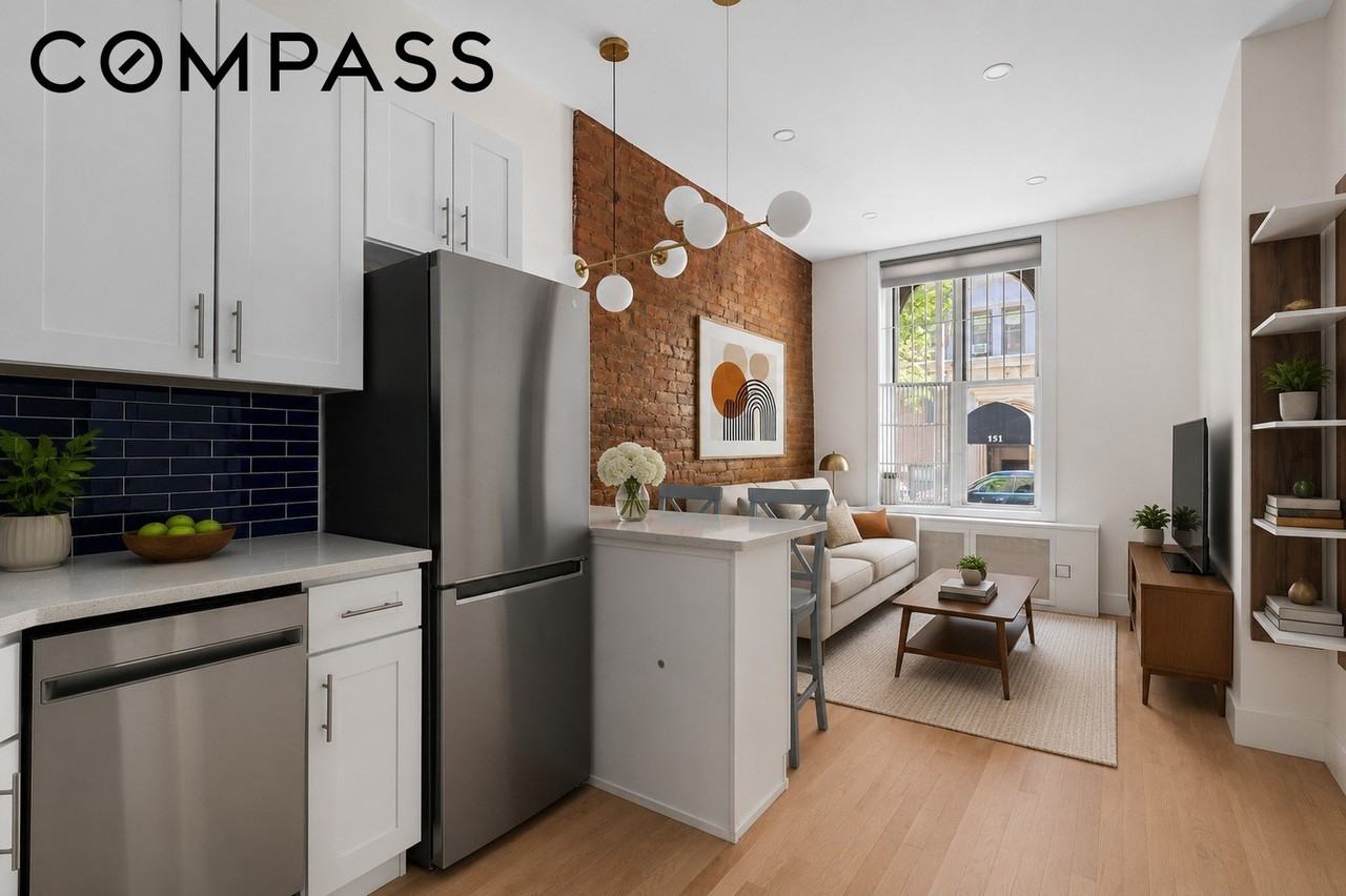 152 E 83rd St #1D - Photo 6 of 12