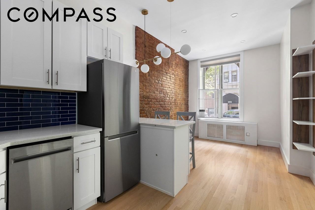 152 E 83rd St #1D - Photo 7 of 12