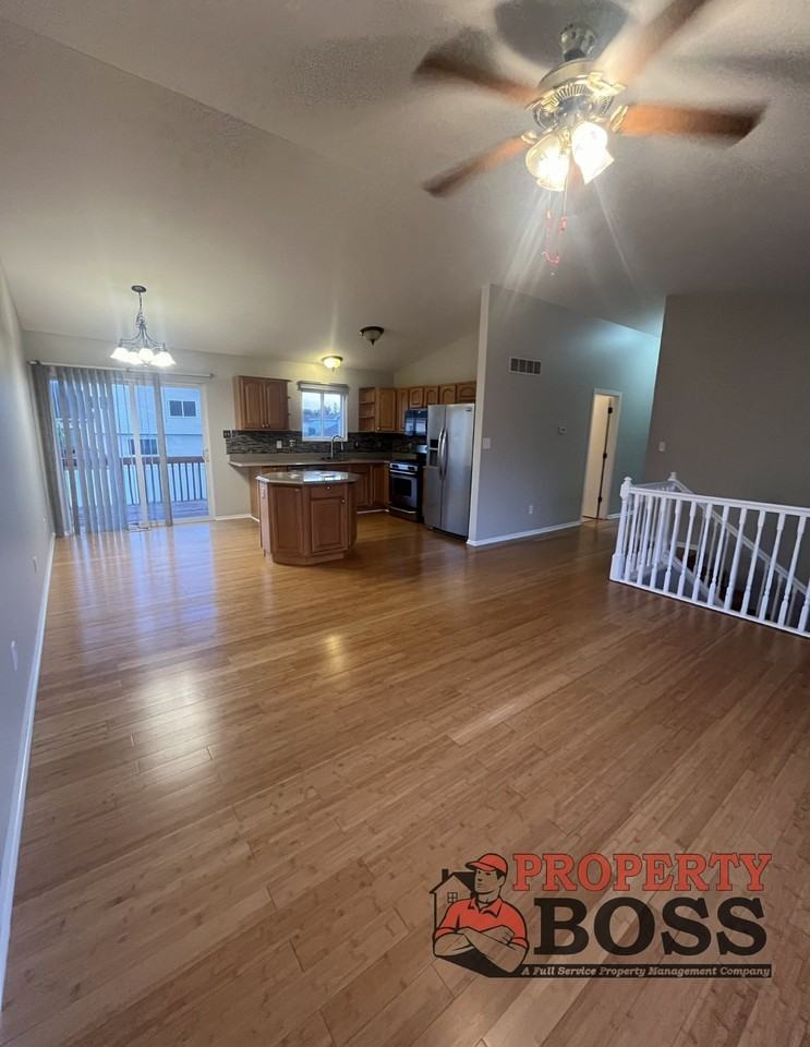 3023 W 63rd Ln #1 - Photo 3 of 20