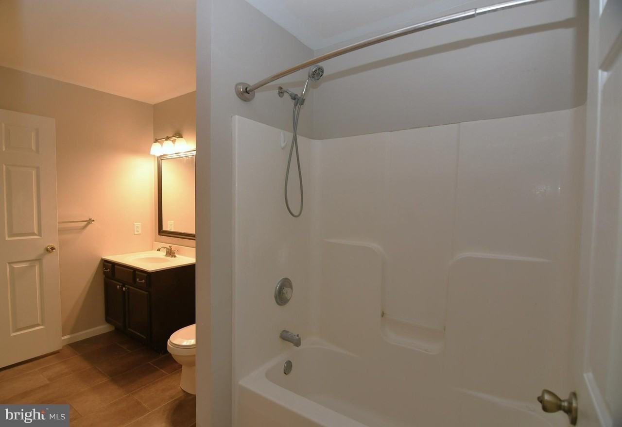 2521 Emerald Ln - Photo 7 of 15