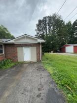 512 W Maple St - Photo 1 of 1