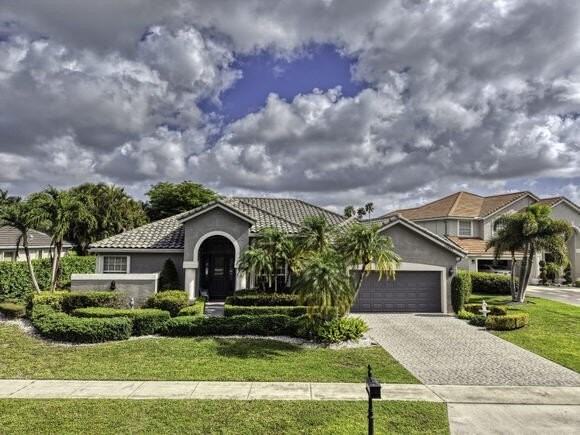 12605 Torbay Dr - Photo 5 of 50