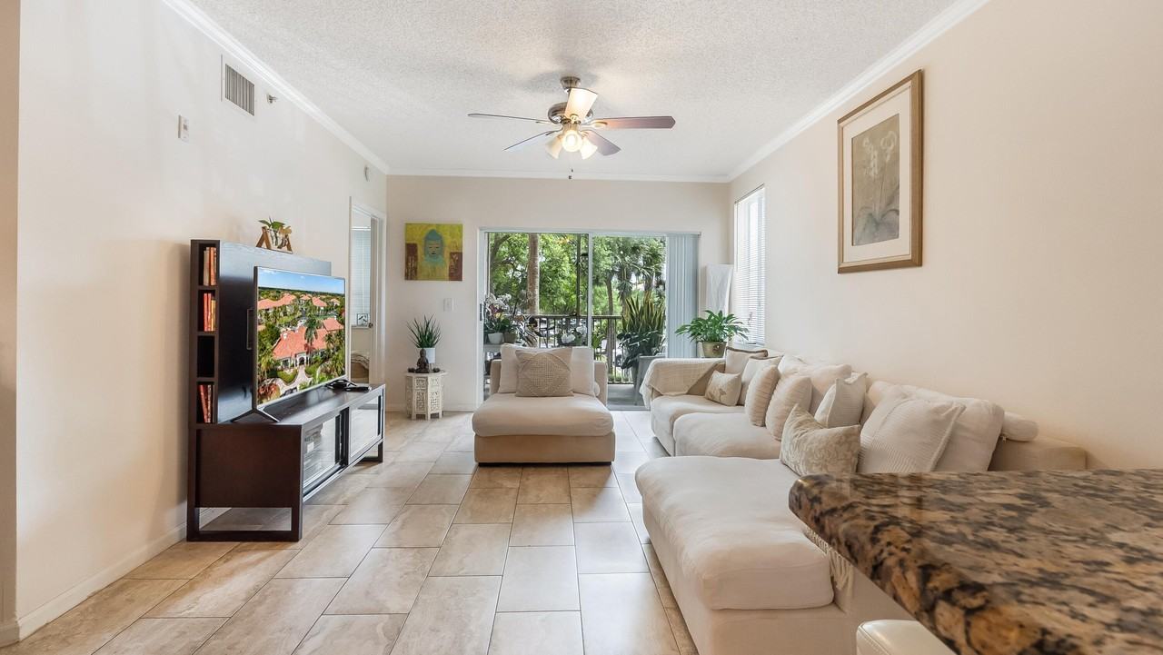 11737 W Atlantic Blvd #621 - Photo 3 of 37