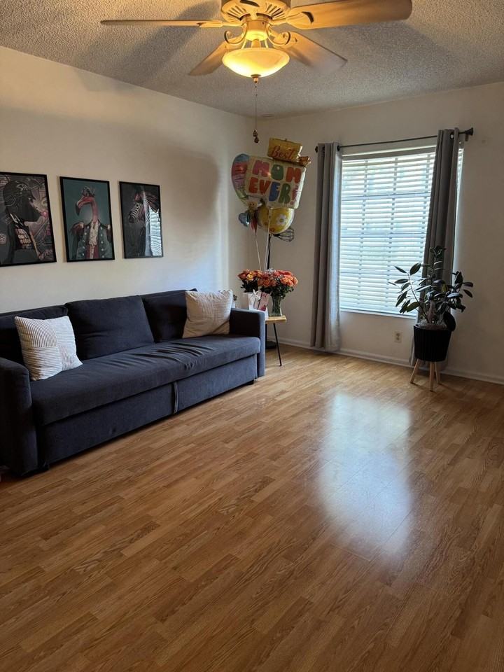 2181 Ne 67th St #605 - Photo 3 of 14