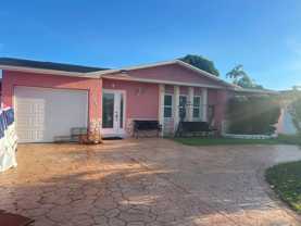 8241 Sw 9th St - Photo 1 of 1