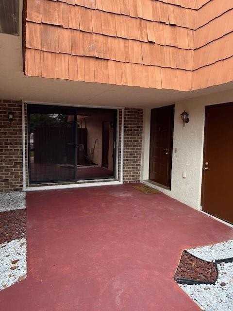 1745 Coral Ave - Photo 2 of 34