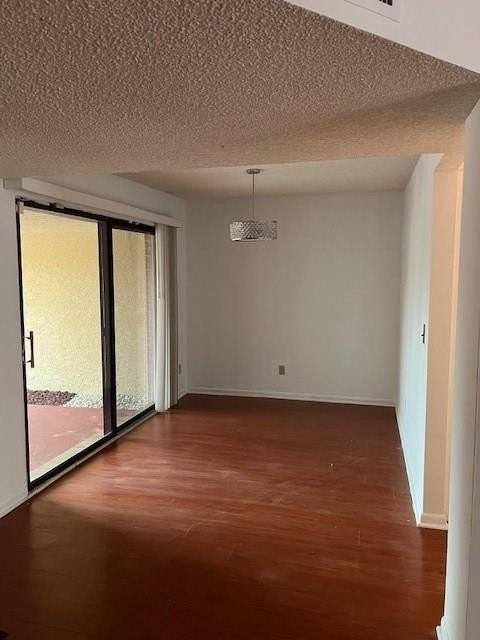 1745 Coral Ave - Photo 4 of 34