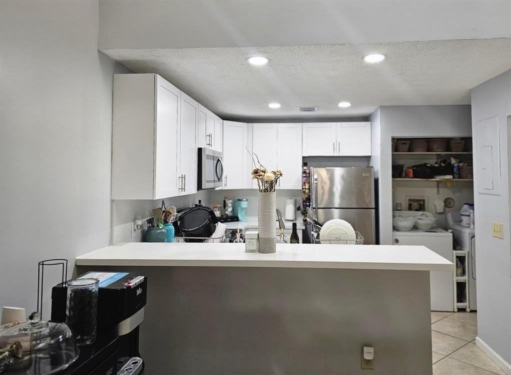1827 Runners Way - Photo 3 of 25