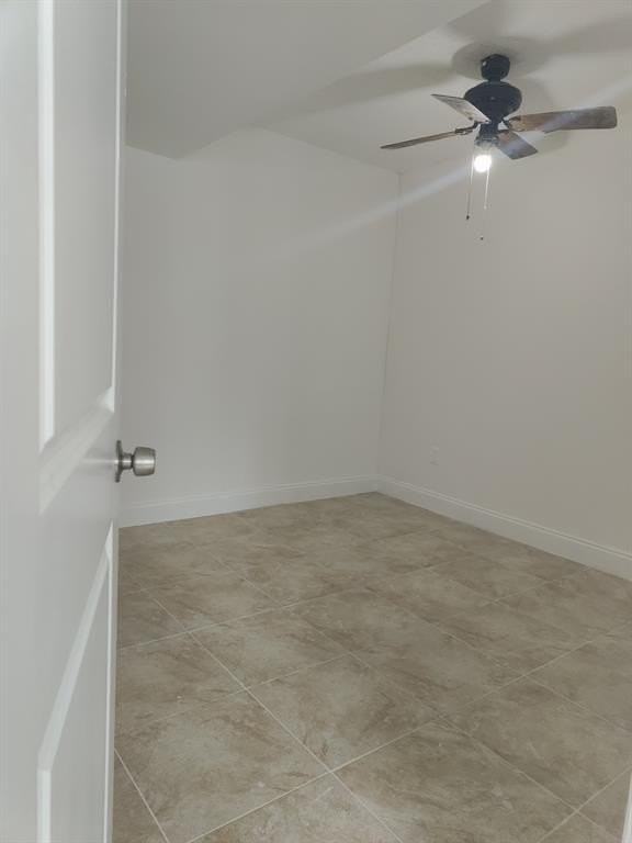 3036 Canal Rd - Photo 4 of 5