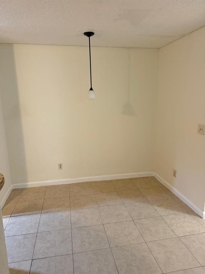 12430 Vista Isles Dr #1318 - Photo 3 of 13