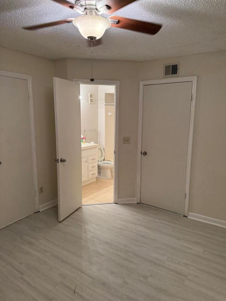 12430 Vista Isles Dr #1318 - Photo 6 of 13