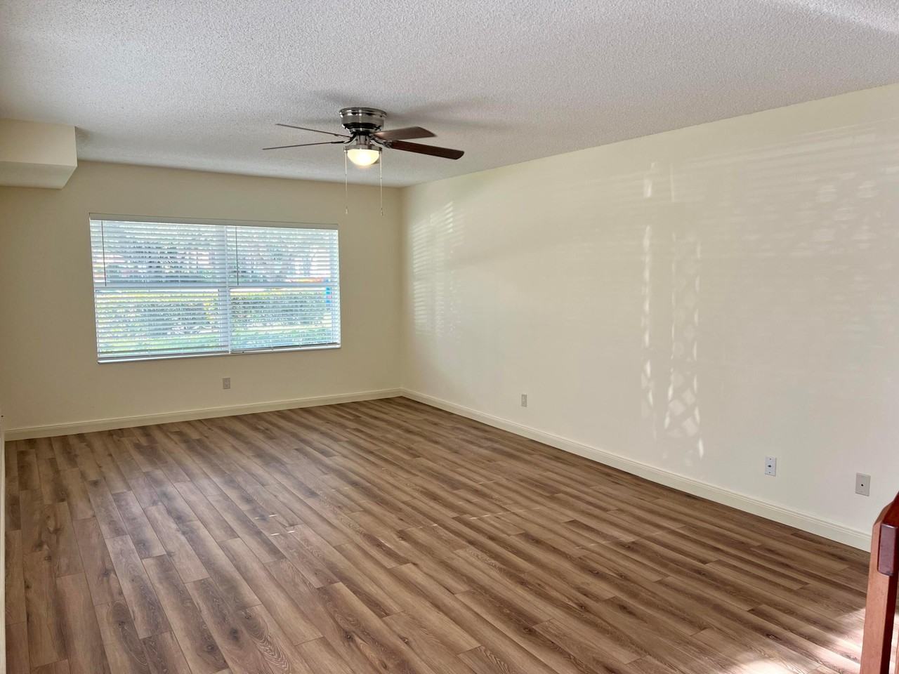 3119 Kingston Ct - Photo 4 of 23