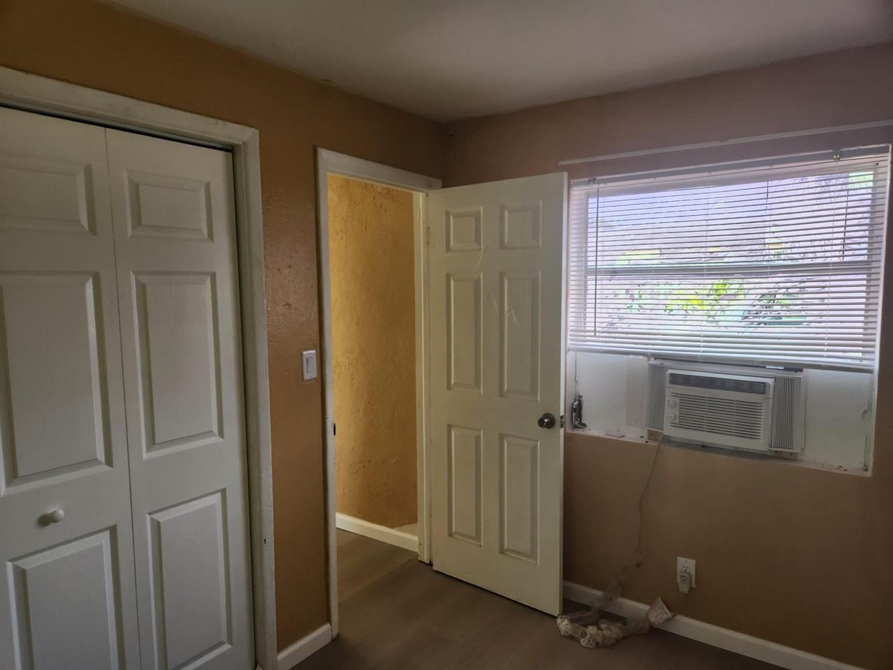 134 W 24th St #3 - Photo 6 of 12