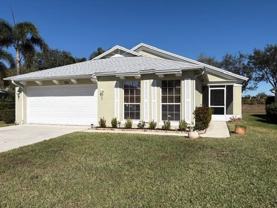 304 Sw North Shore Blvd - Photo 1 of 1