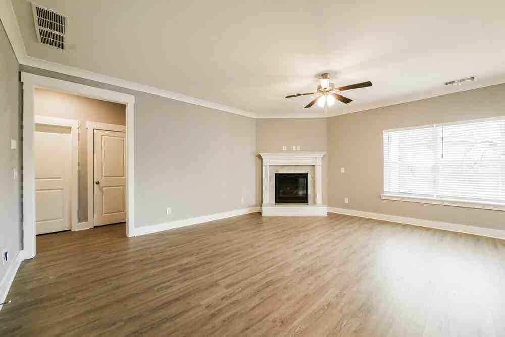 2501 Kolb Manor Cir Sw - Photo 5 of 17