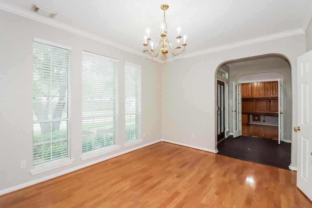 2534 Bridge Hampton Way - Photo 7 of 17