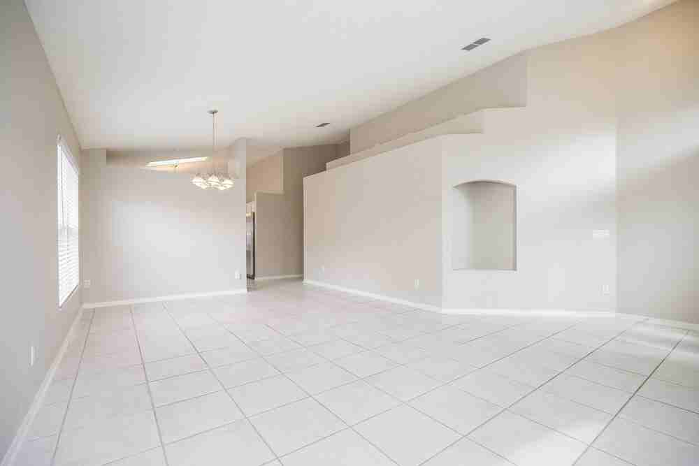15833 Pine Lily Ct - Photo 3 of 15