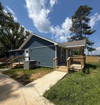 2108 Veterans Dr - Photo 1 of 1