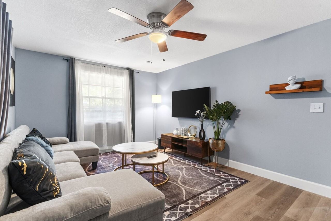 3201 E Pocahontas Ave #1244334P - Photo 3 of 17