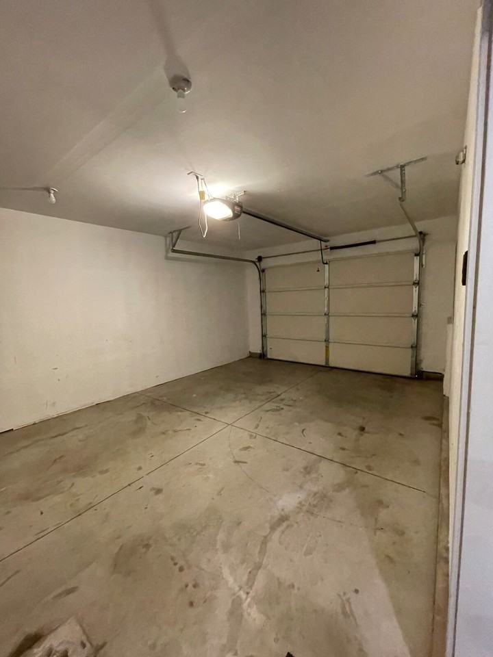 5706 W 1st Pl #1514869P - Photo 7 of 38
