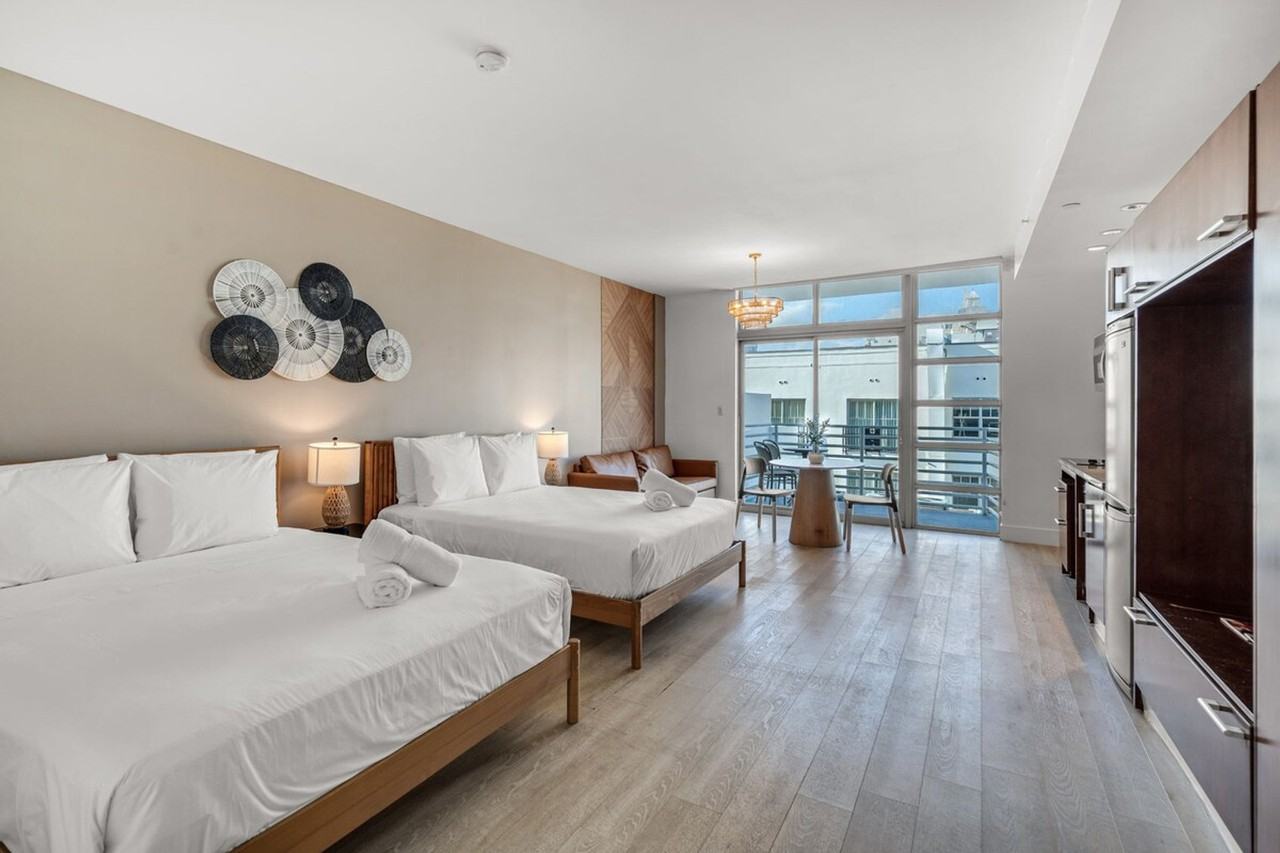 1052 Ocean Dr #1571032P - Photo 6 of 21