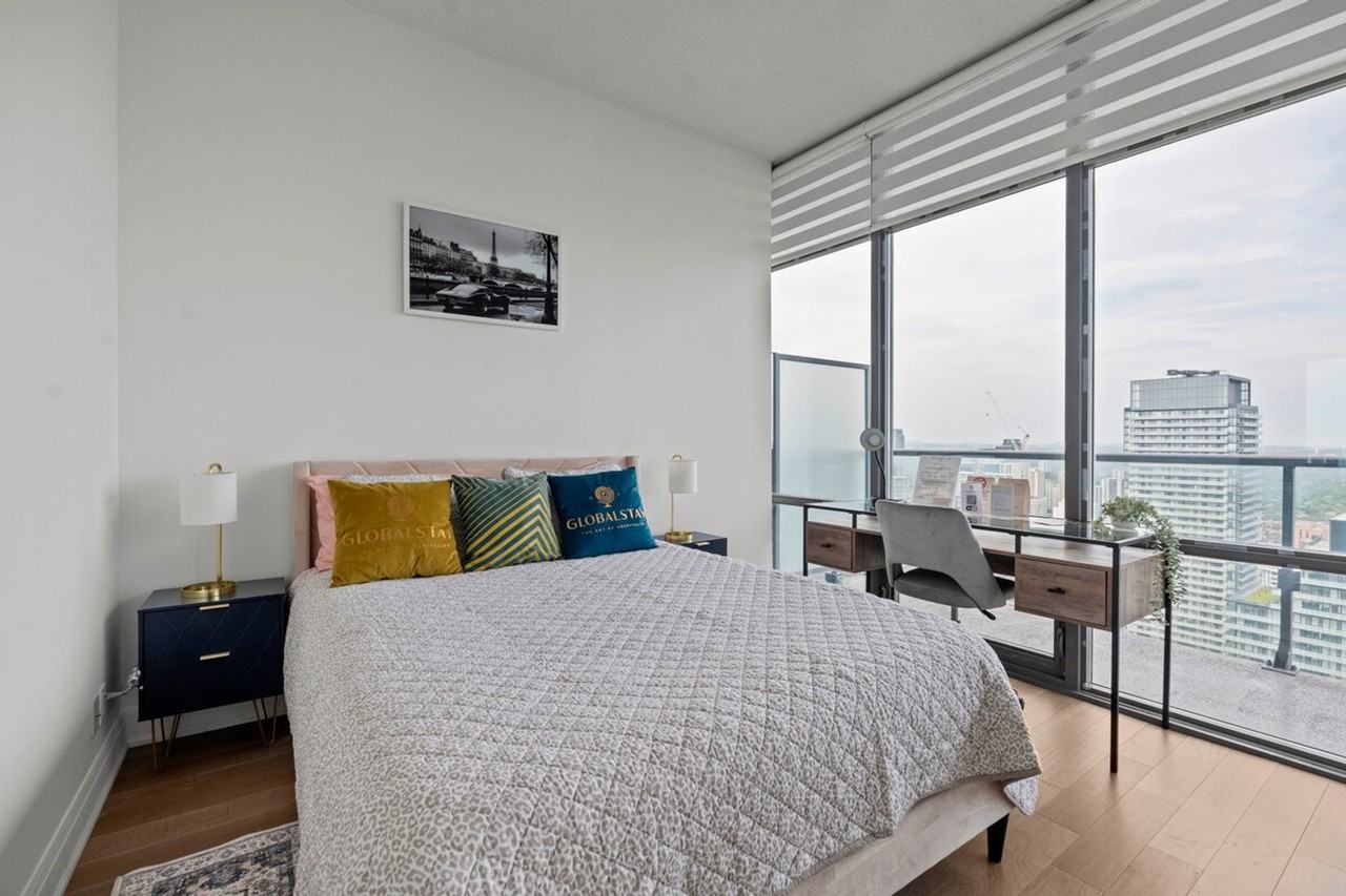 832 Bay Street - Photo 2 of 19
