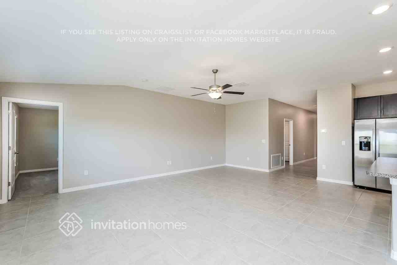 1489 Flower Dust Dr - Photo 4 of 24