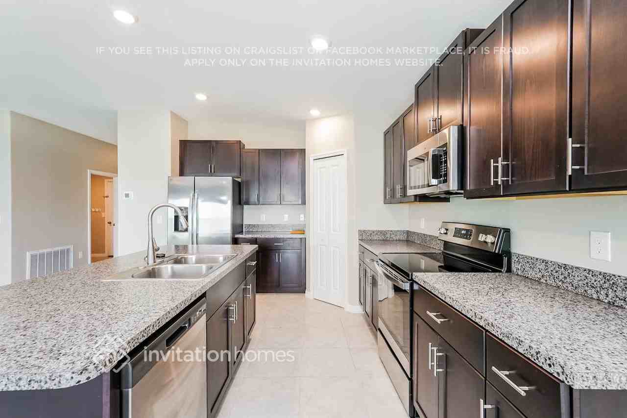1489 Flower Dust Dr - Photo 7 of 24