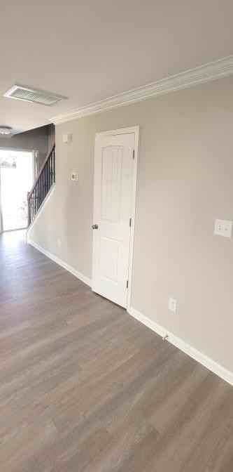3907 Straw Hat Rd - Photo 5 of 10