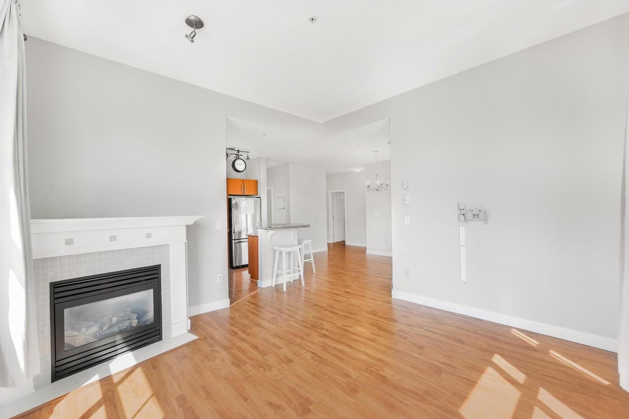 2478 Shaughnessy Street #4XX - Photo 6 of 30