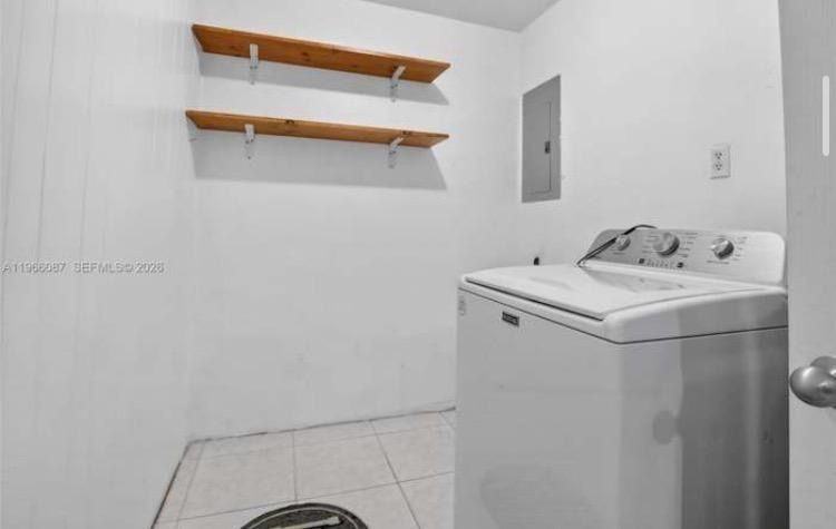 4998 Sw 92nd Ter - Photo 7 of 13