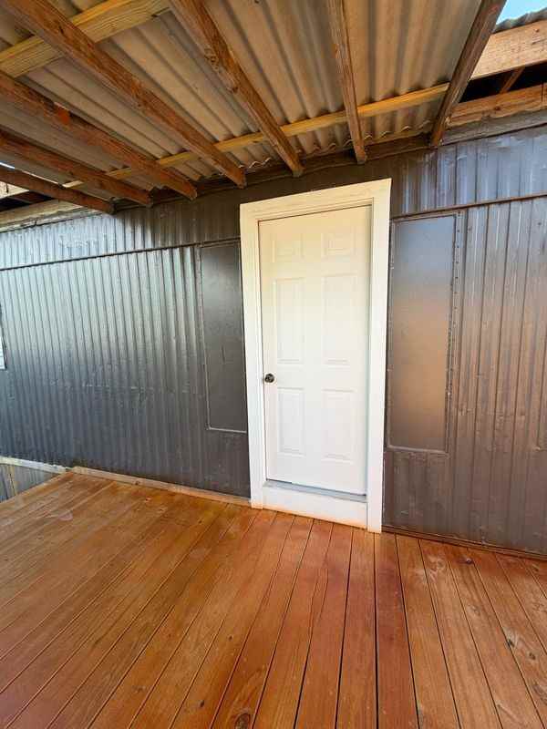 403 Avenue E - Photo 6 of 17