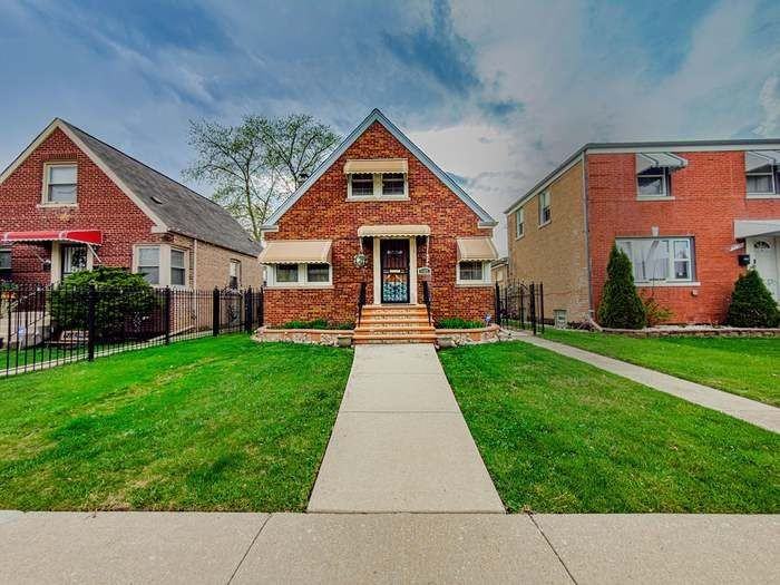 7328 S Albany Ave