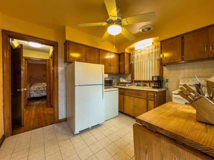 7328 S Albany Ave - Photo 6 of 13