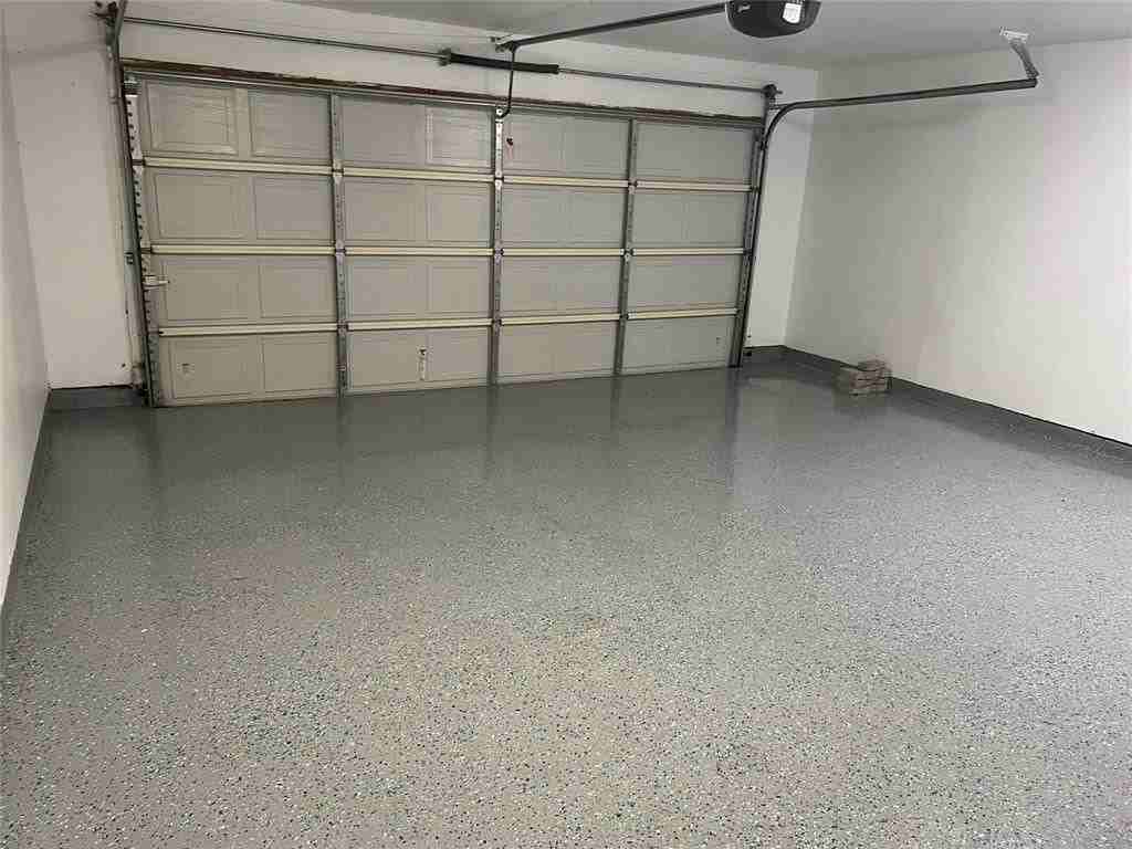 17707 Cypress Laurel St - Photo 2 of 7