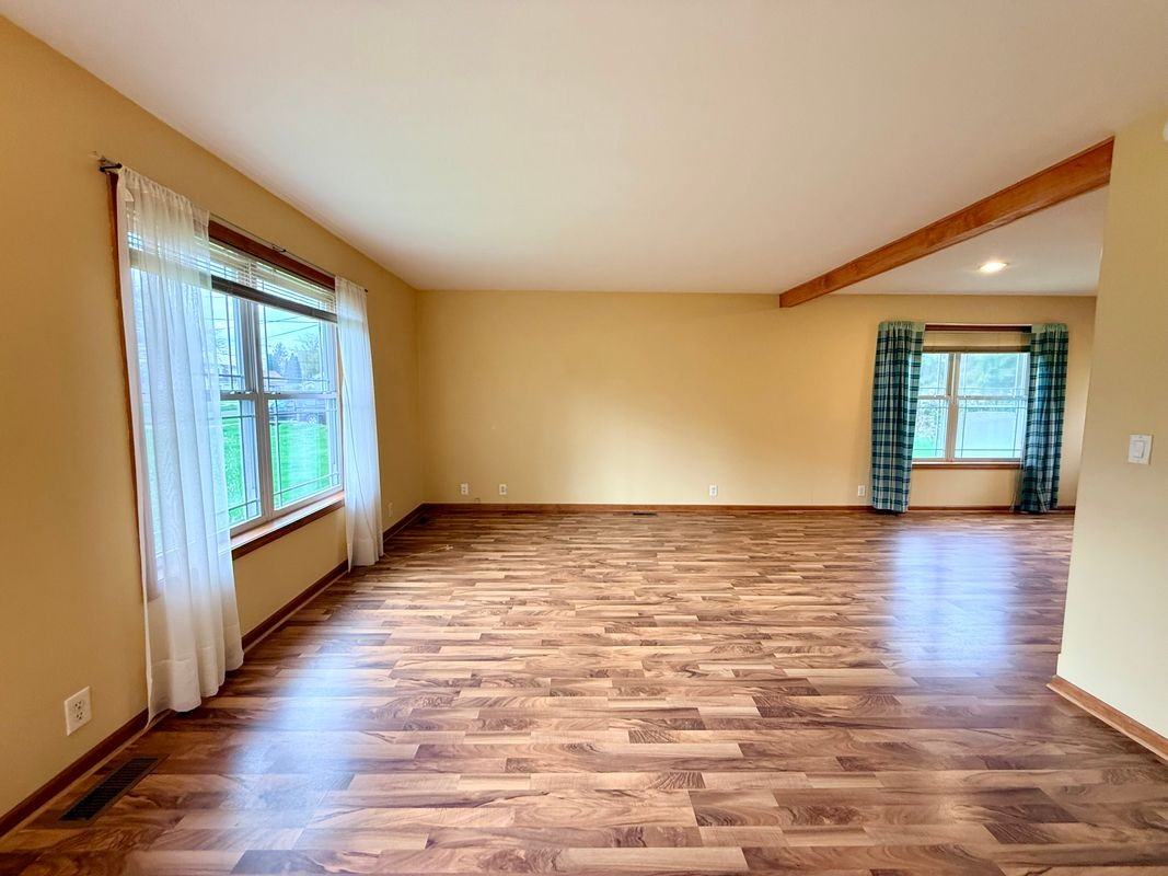6378 11th St - Photo 3 of 12