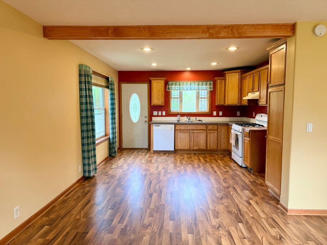 6378 11th St - Photo 4 of 12