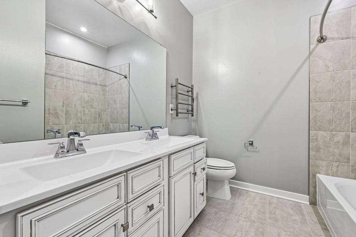 1735 Dunnington Pl - Photo 4 of 8