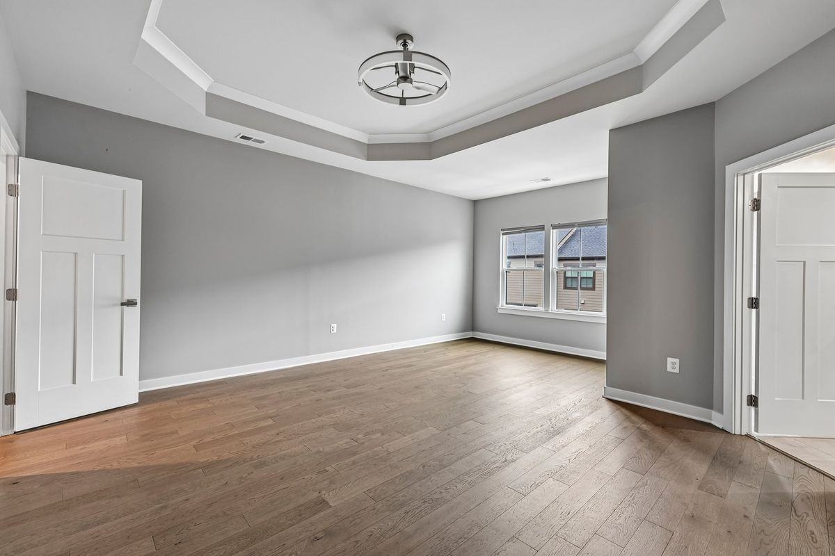 1735 Dunnington Pl - Photo 5 of 8