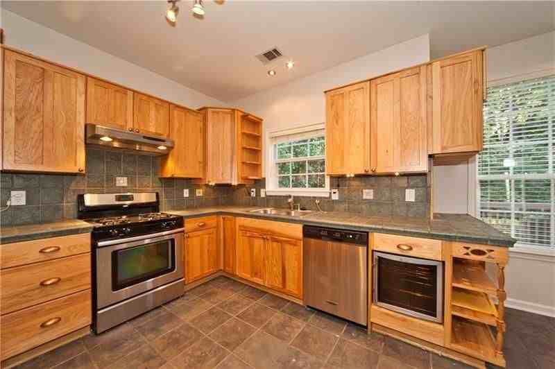 1170 Rhyne Chase Se - Photo 6 of 30