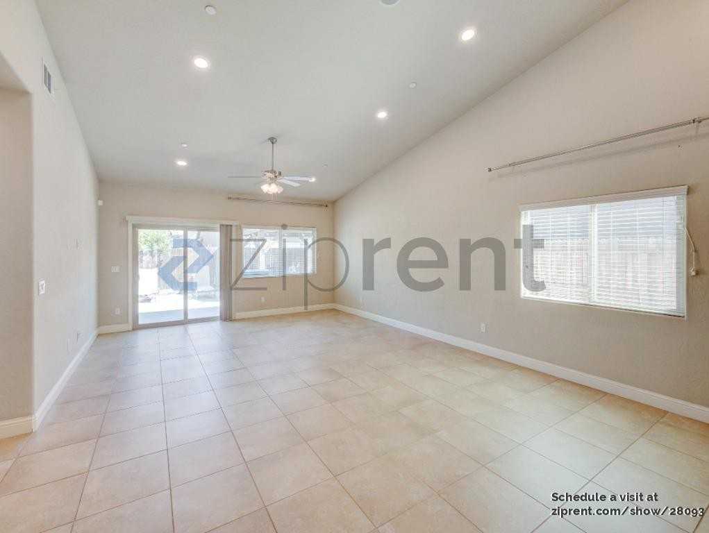4780 Barclay Way - Photo 5 of 27