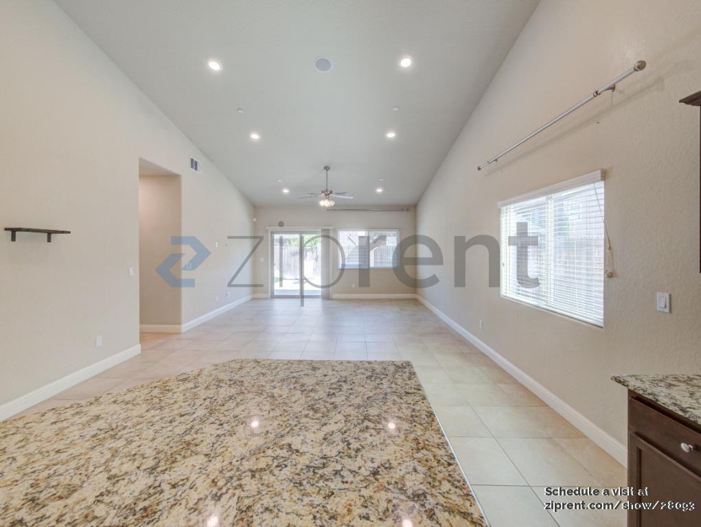 4780 Barclay Way - Photo 6 of 27