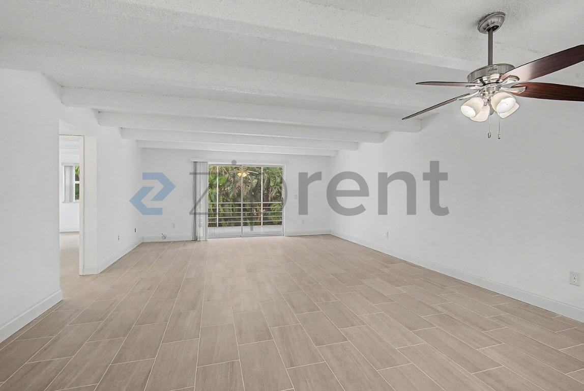 10110 Boca Entrada Blvd #201 - Photo 7 of 19