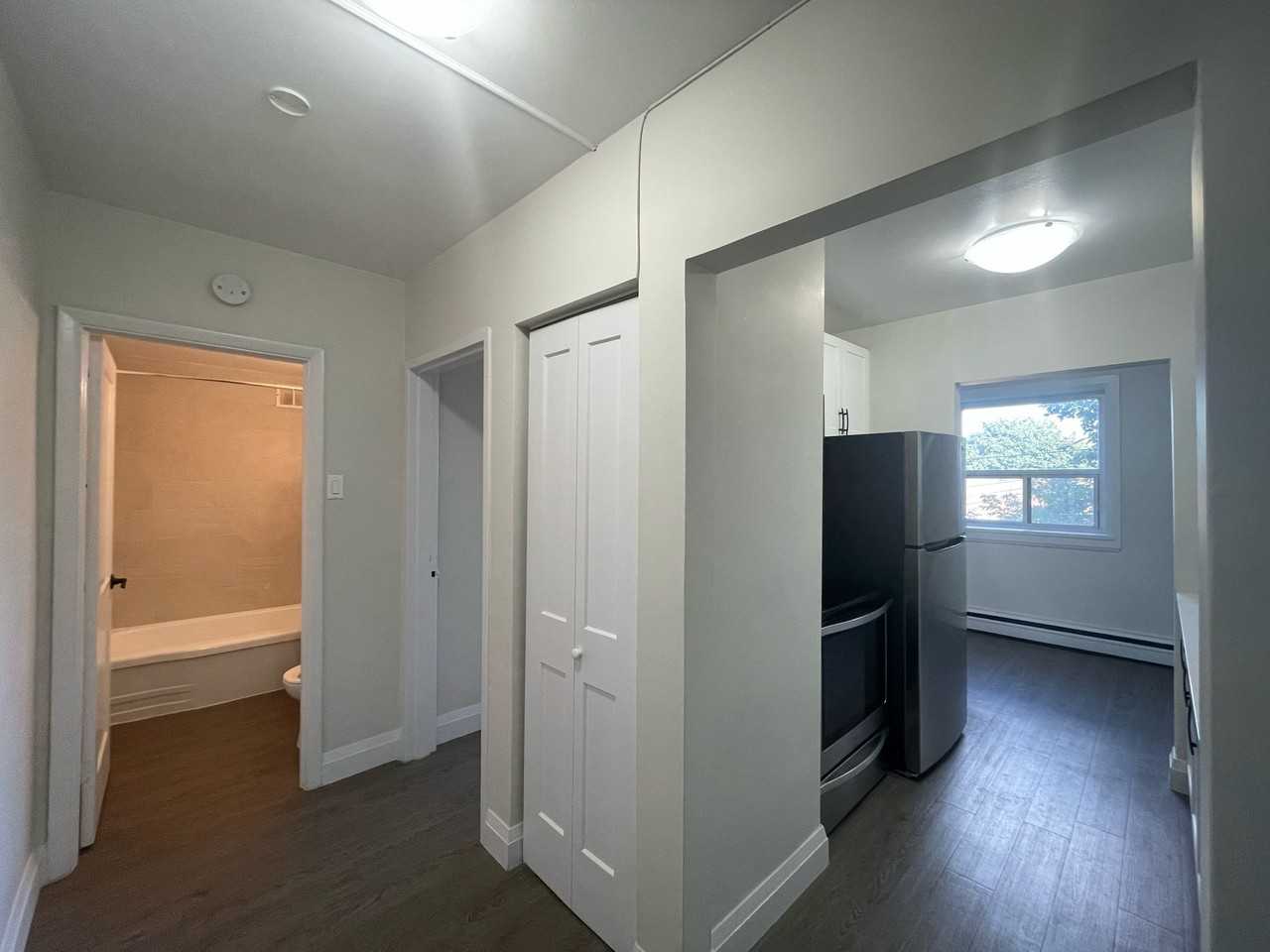 337 east 42nd - Photo 4 of 26