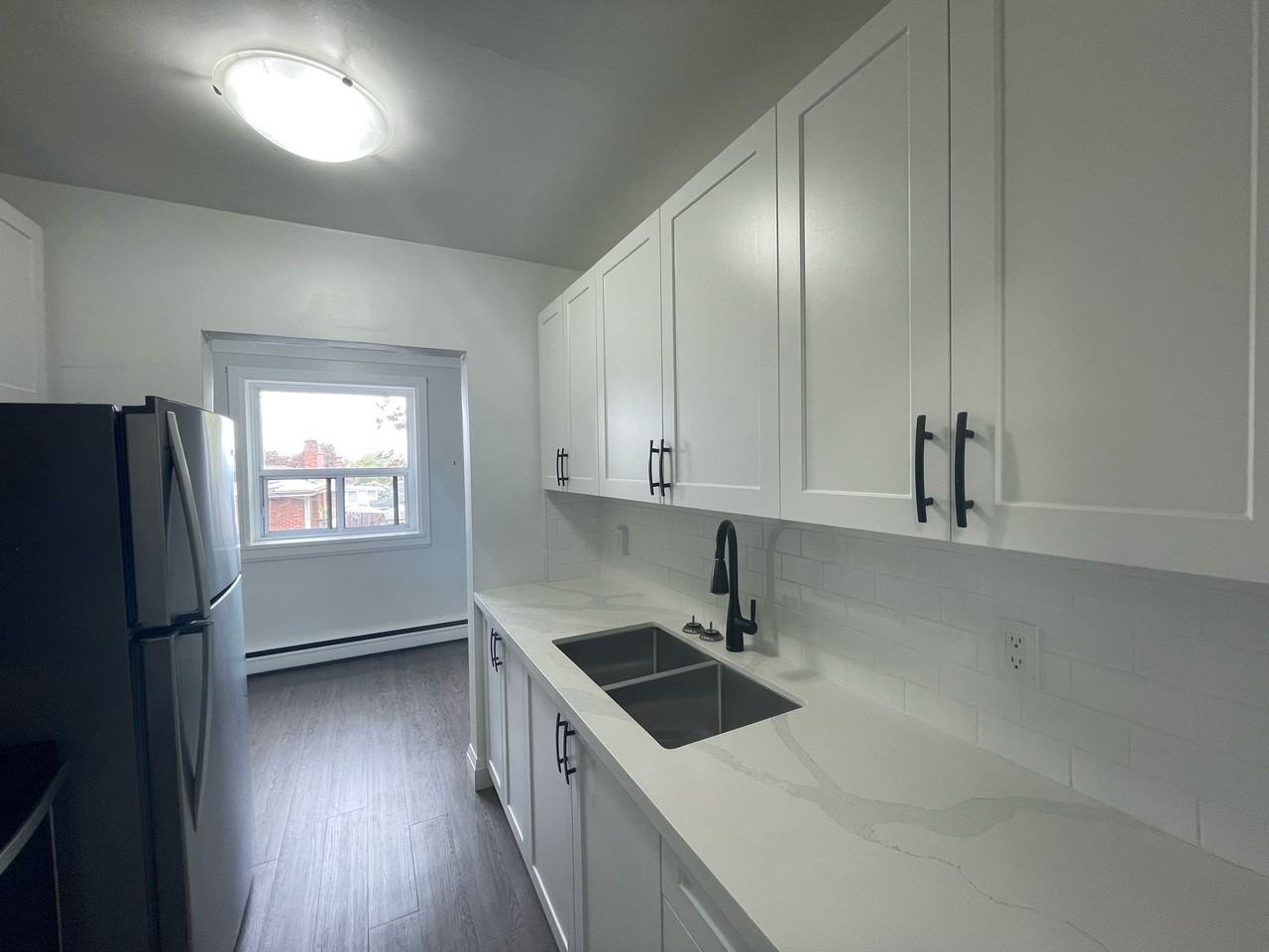 337 east 42nd - Photo 7 of 26