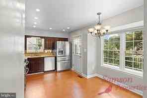 3818 Marquis Place - Photo 4 of 15